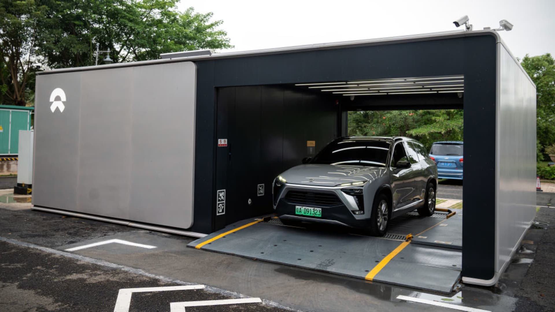 Battery Swapping and the Future of EV Infrastructure: Can It Work Everywhere?